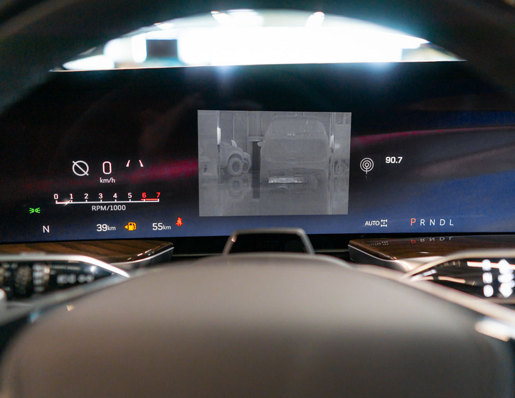 Cadillac Escalade 23