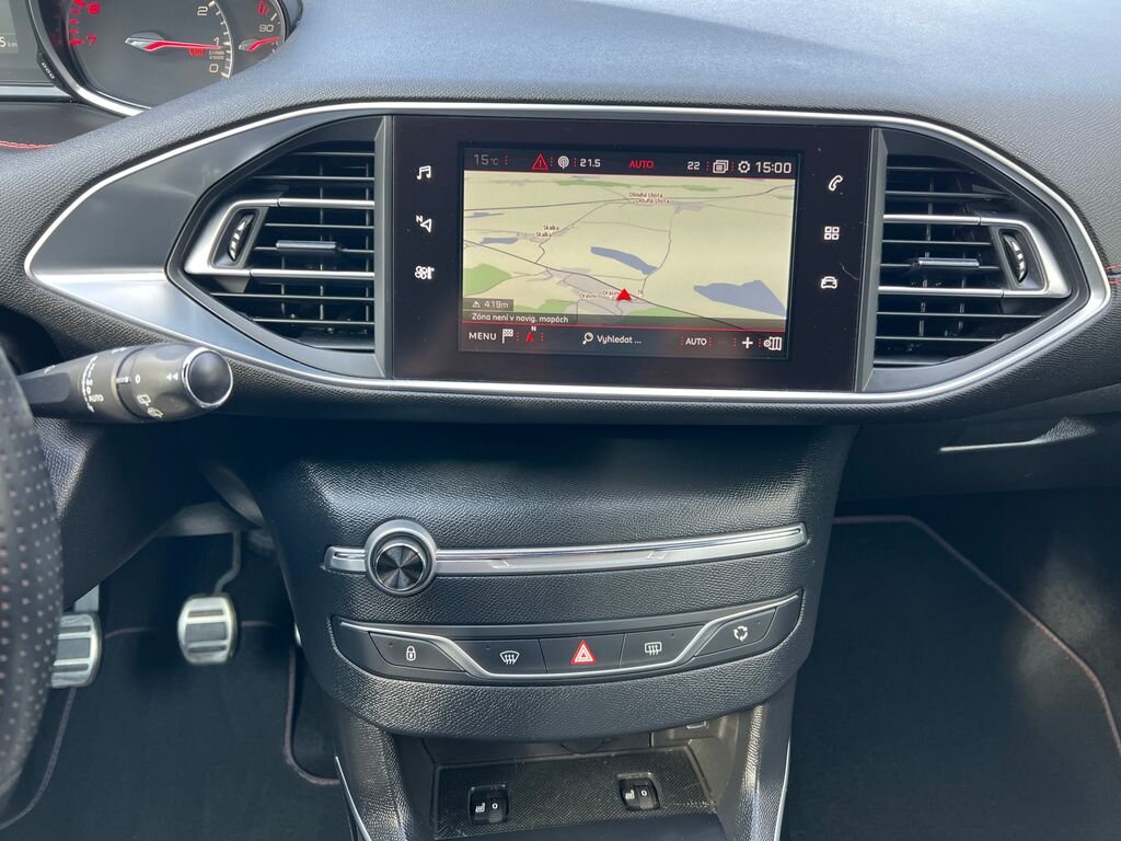 Peugeot 308 Kombi 1,2 l 96 kw