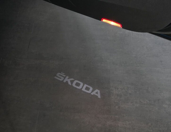 Škoda Superb Kombi 1,4 l 160 kw