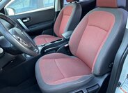 Nissan Qashqai SUV / Terénní 2,0 l 110 kw