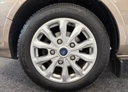 Ford Tourneo Custom MPV 2,0 l 96 kw