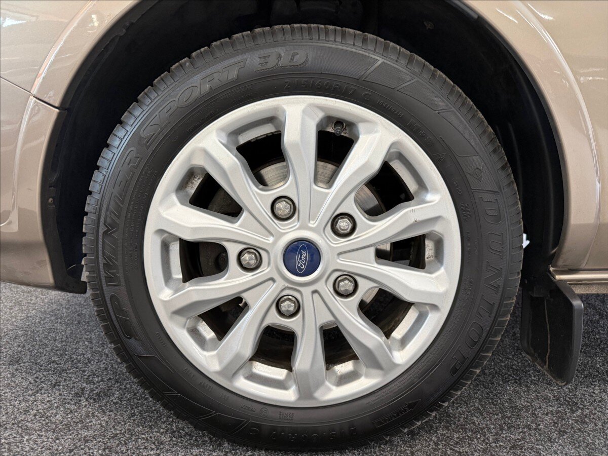 Ford Tourneo Custom MPV 2,0 l 96 kw