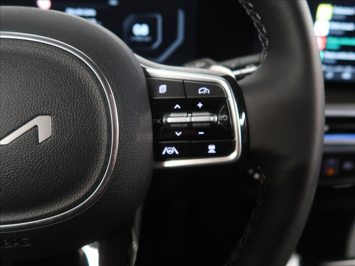 KIA Sorento SUV / Terénní 2,2 l 142 kw