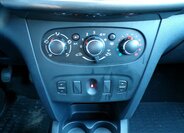 Dacia Sandero Hatchback 1,1 l 54 kw