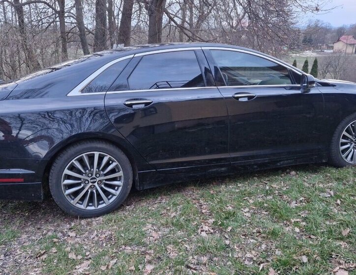 Lincoln MKZ Sedan / Limuzína 0,0 0