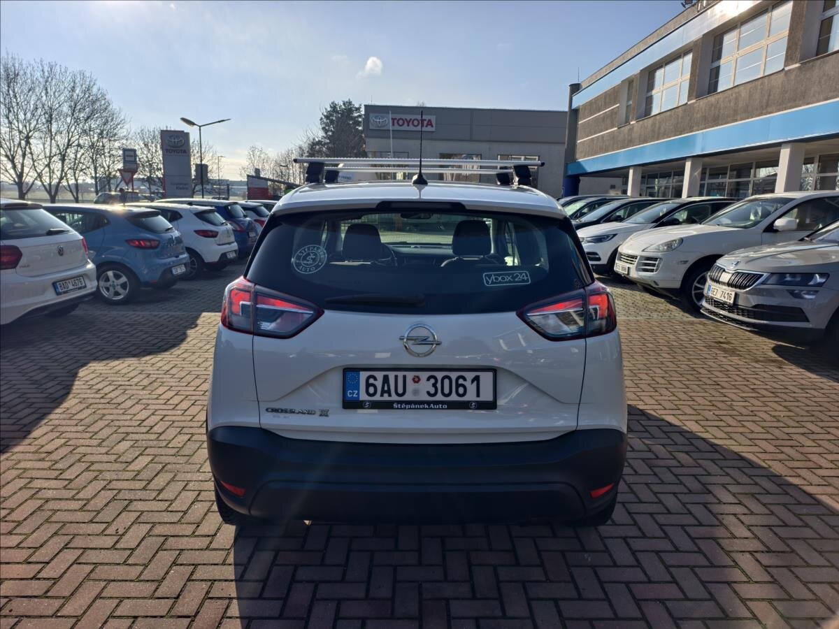 Opel Crossland SUV 1,2 l 60 kw