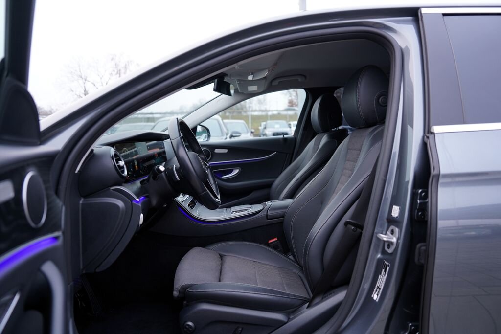 Mercedes-Benz Třídy E Sedan 2,0 l 143 kw