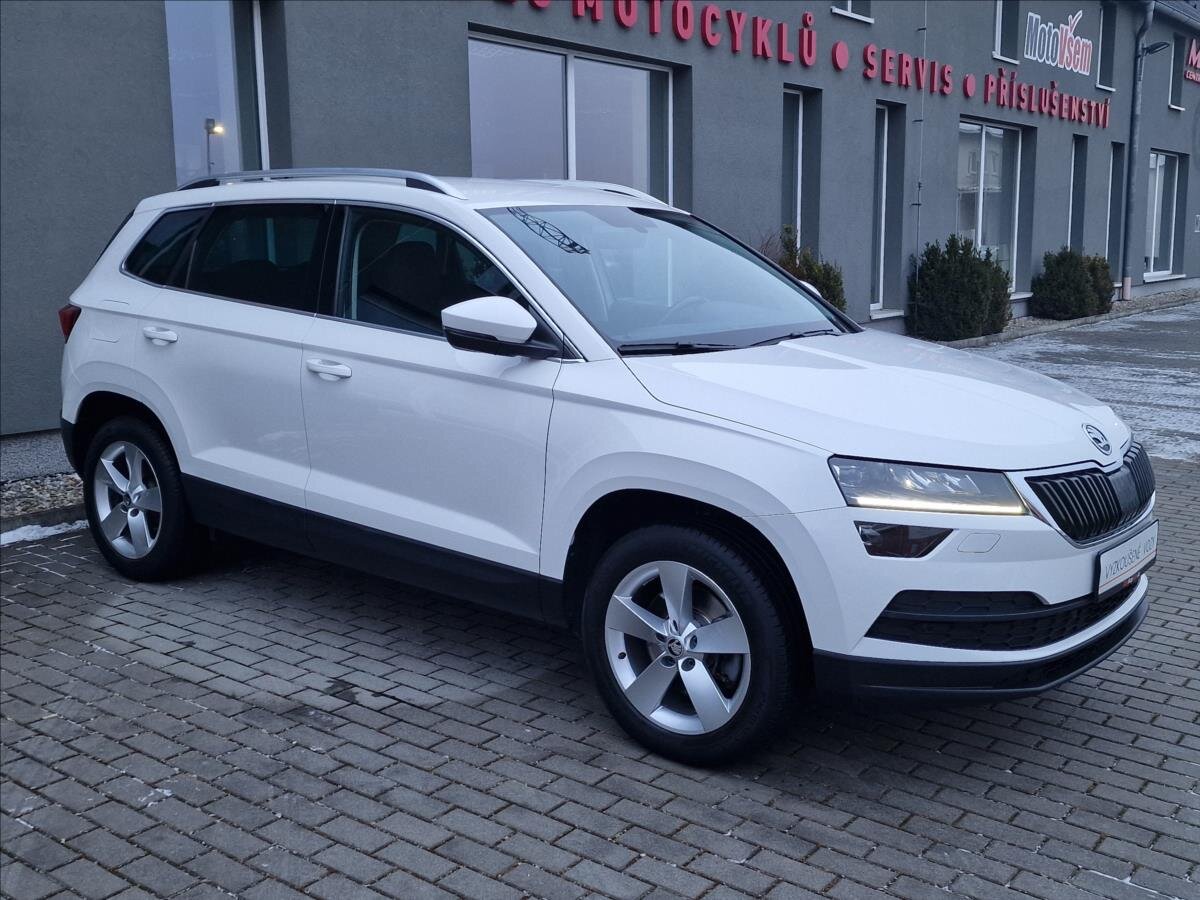 Škoda Karoq SUV / Terénní 2,0 l 110 kw