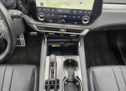 Lexus RX 500h 21