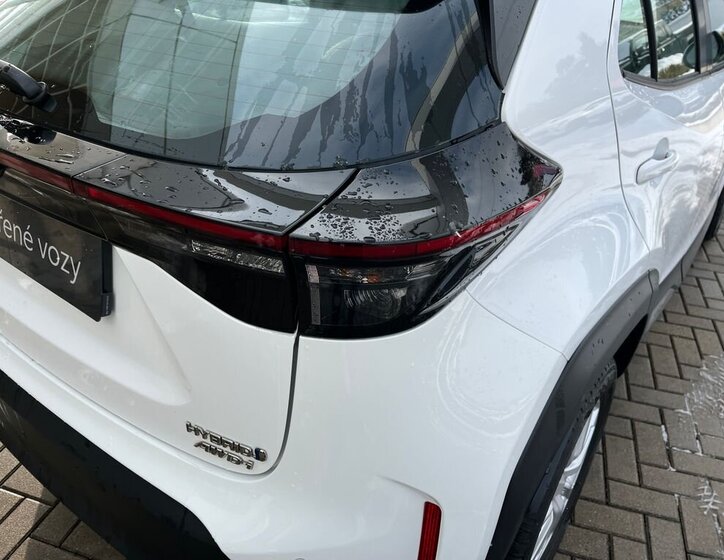 Toyota Yaris Cross SUV 1,5 l 68 kw