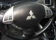 Mitsubishi Outlander 31