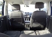Volkswagen Touran MPV 1,2 l 77 kw