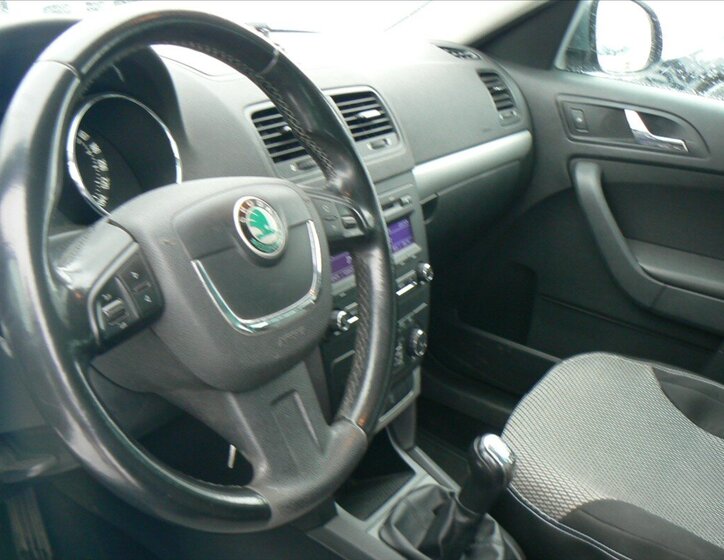 Škoda Yeti SUV / Terénní 1,8 l 118 kw