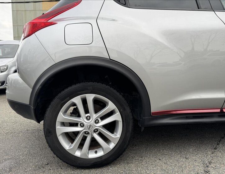 Nissan Juke Hatchback 1,6 l 86 kw