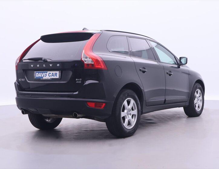 Volvo XC60 SUV / Terénní 2,4 l 120 kw