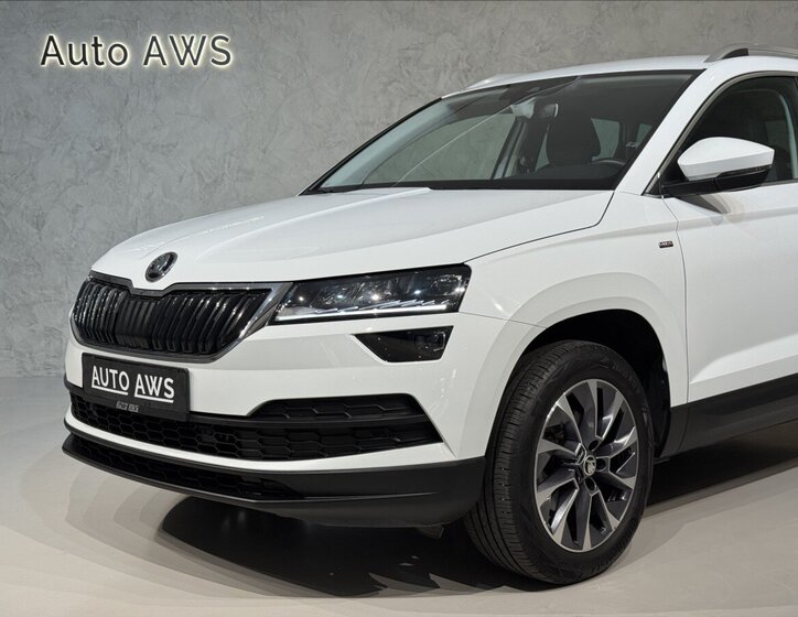 Škoda Karoq SUV / Terénní 1,5 l 110 kw
