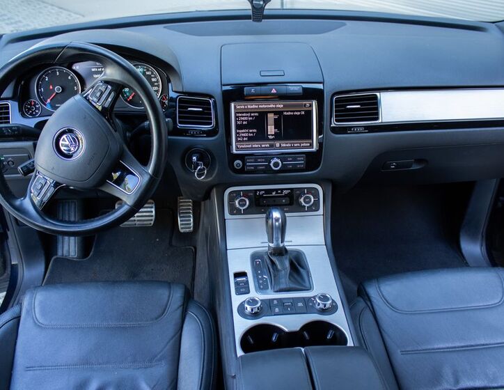 Volkswagen Touareg 20