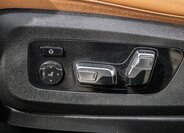 BMW X5 SUV / Terénní 3,0 l 195 kw