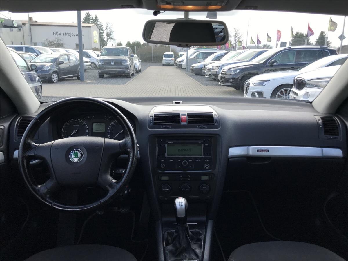 Škoda Octavia Kombi 2,0 l 103 kw