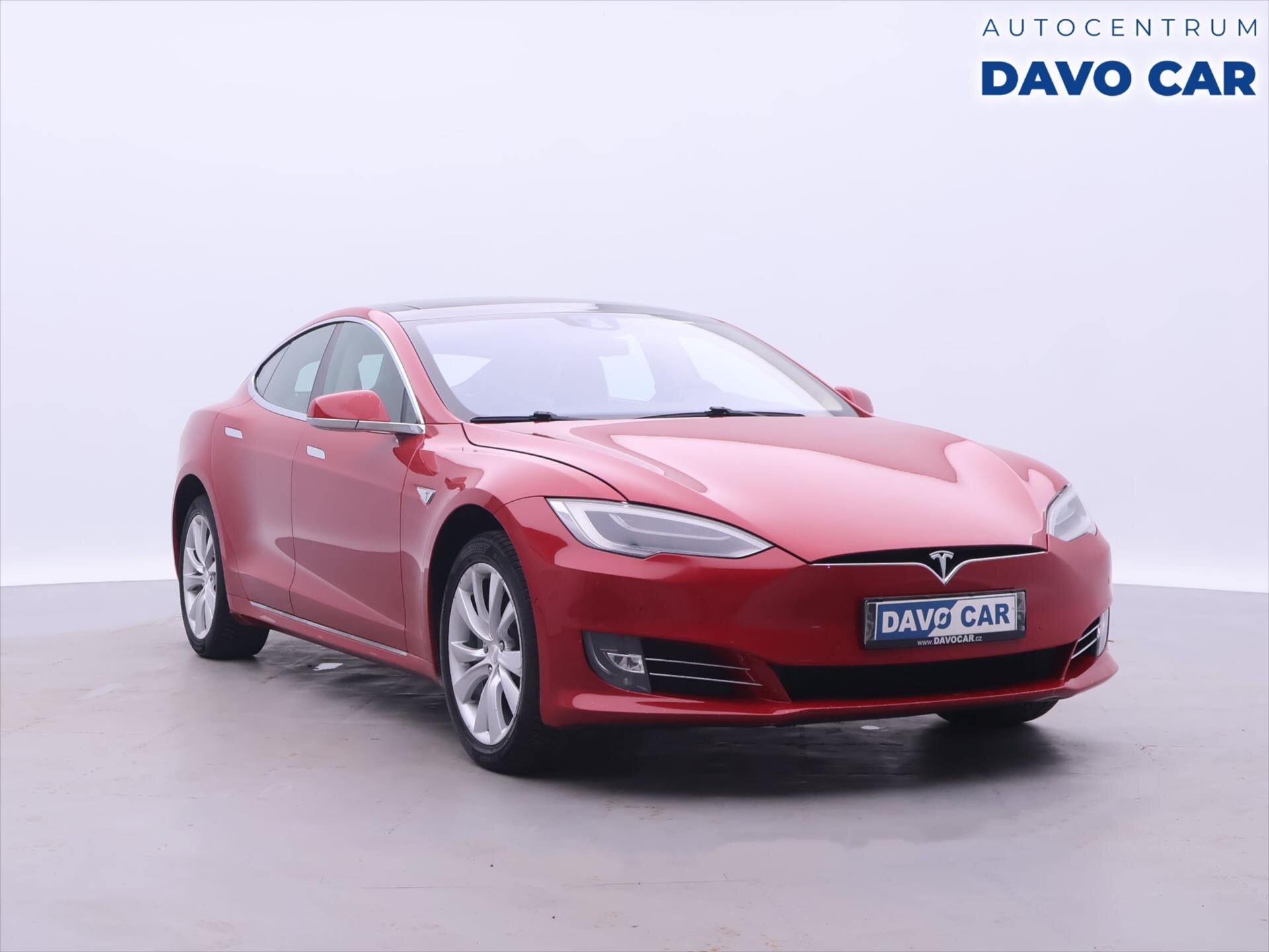 Tesla Model S Sedan / Limuzína 0,0 193 kw