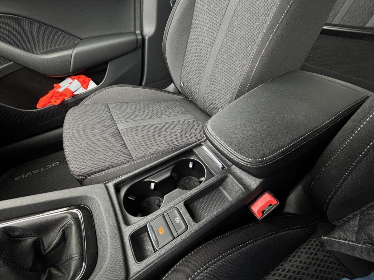 Škoda Octavia Sedan / Limuzína 2,0 l 85 kw