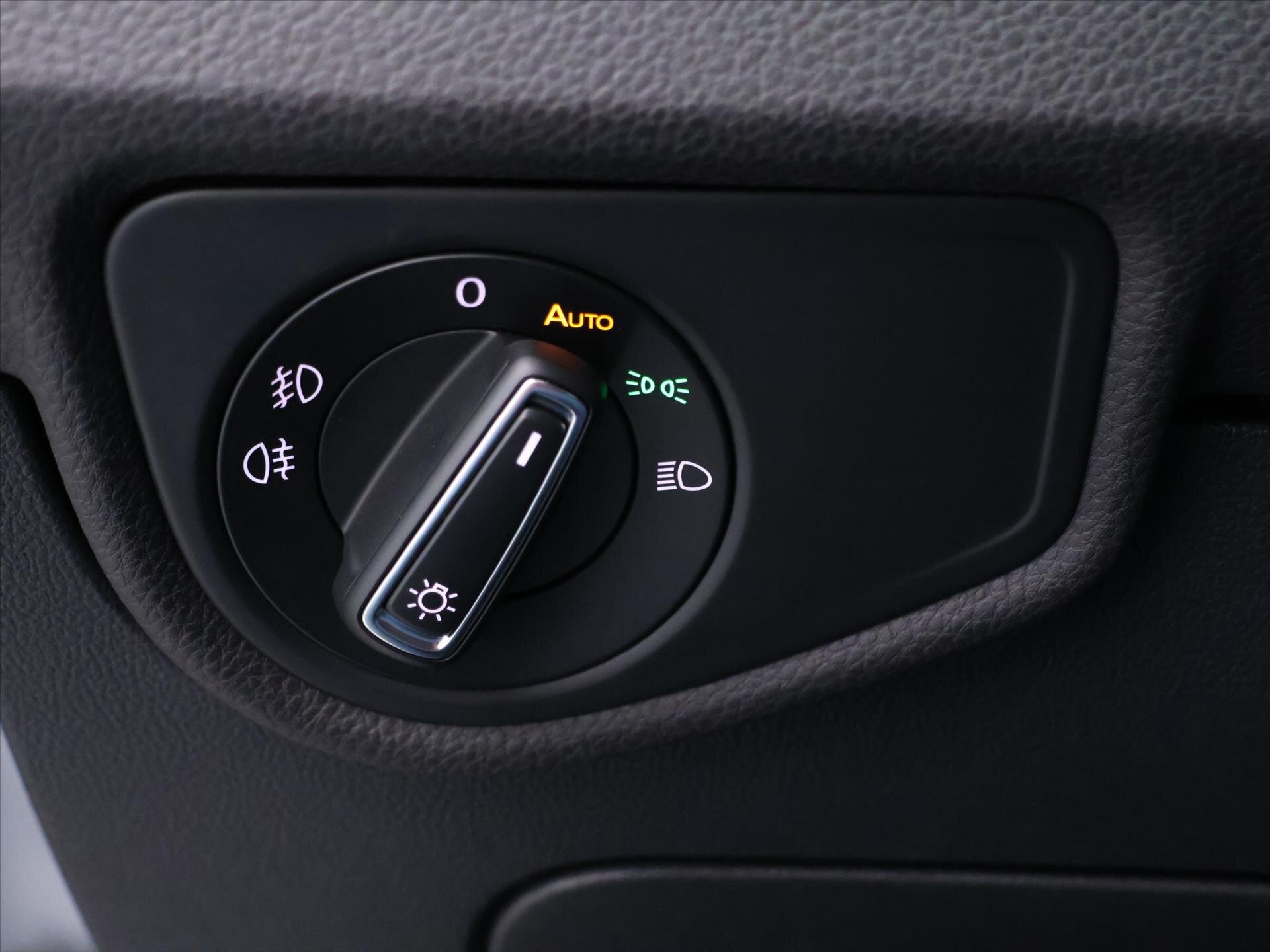 Volkswagen Touran MPV 2,0 l 110 kw