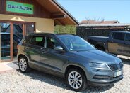 Škoda Karoq SUV / Terénní 1,5 l 110 kw
