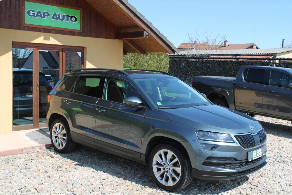 Škoda Karoq SUV / Terénní 1,5 l 110 kw