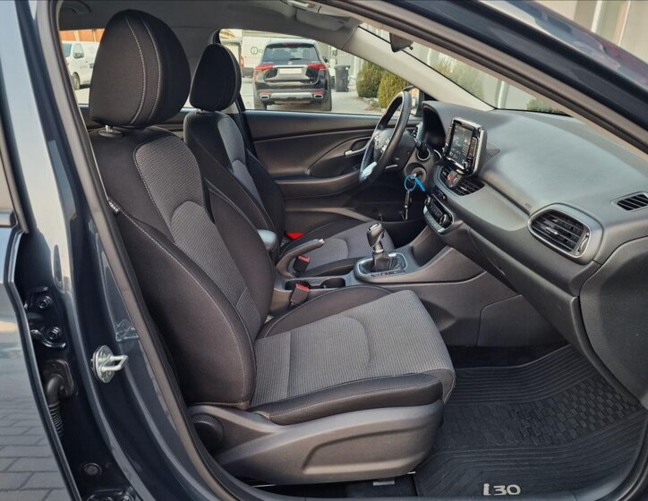 Hyundai i30 Kombi 1,6 l 85 kw