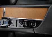 Volvo XC90 16