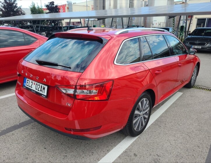 Škoda Superb Kombi 1,4 l 115 kw