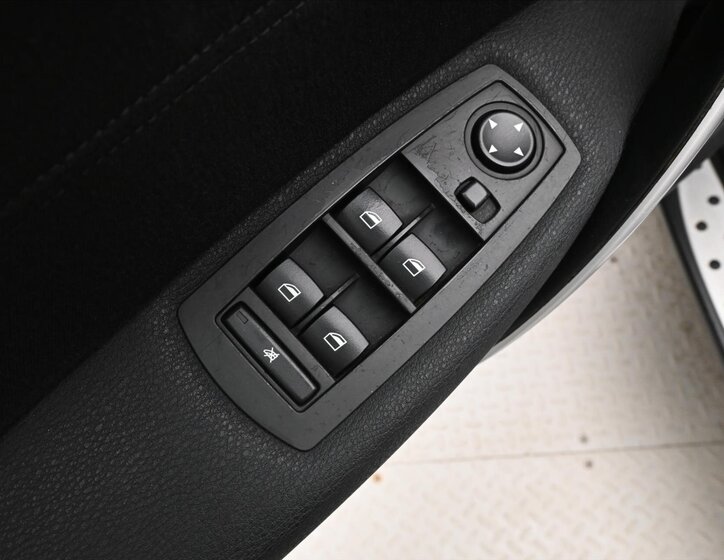 BMW X3 SUV 3,0 l 160 kw