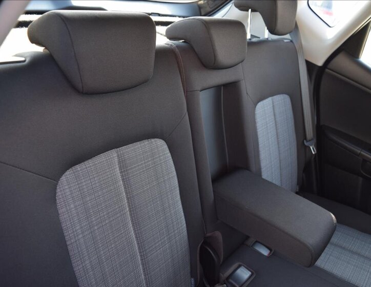 KIA Venga Kombi 1,4 l 66 kw