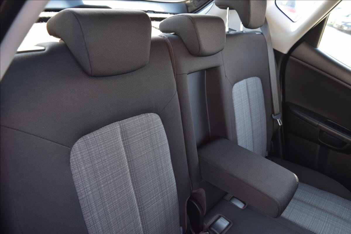 KIA Venga Kombi 1,4 l 66 kw