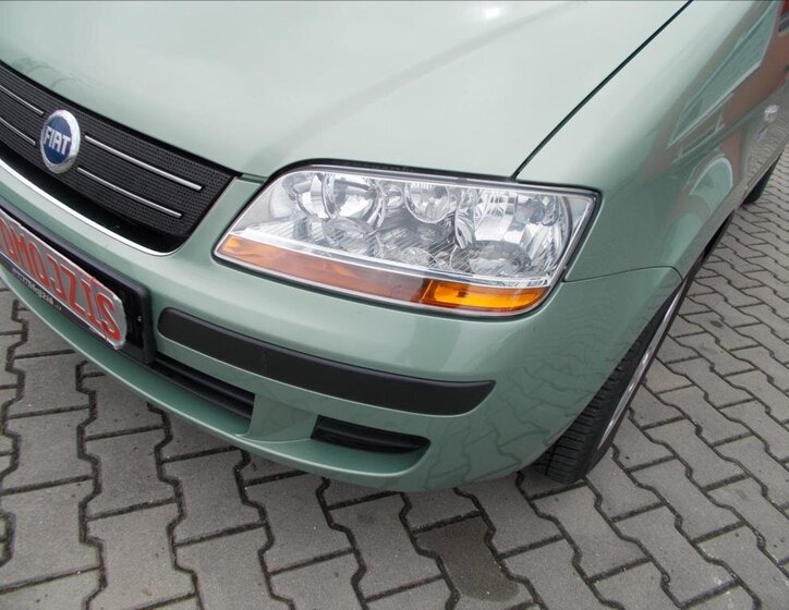 Fiat Idea Hatchback 1,9 l 74 kw