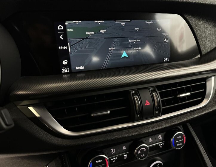 Alfa Romeo Stelvio 20