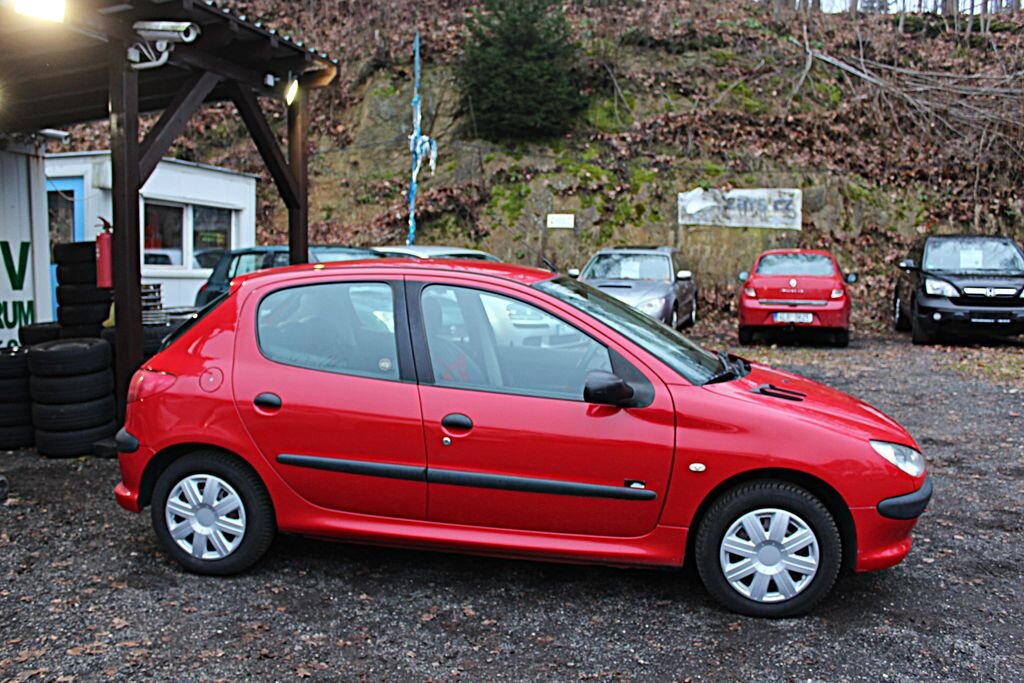 Peugeot 206