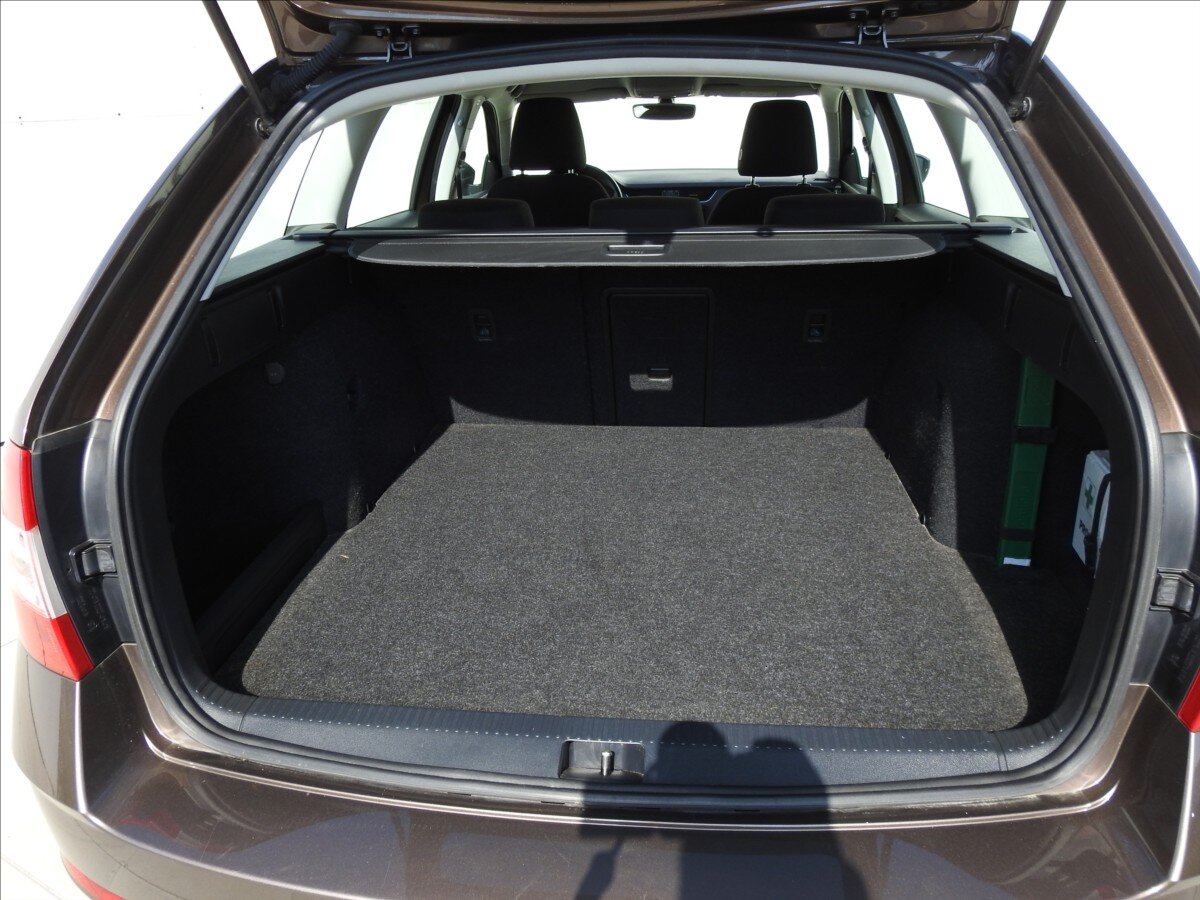 Škoda Octavia Kombi 1,5 l 96 kw