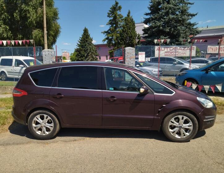 Ford S-MAX 4
