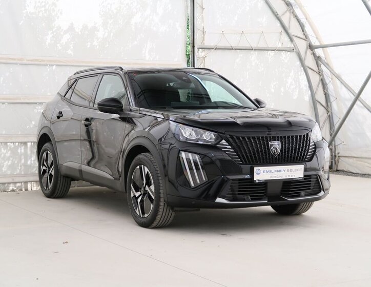 Peugeot 2008 SUV / Terénní 1,2 l 74 kw