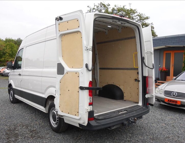 Volkswagen Crafter Skříň 2,0 l 103 kw