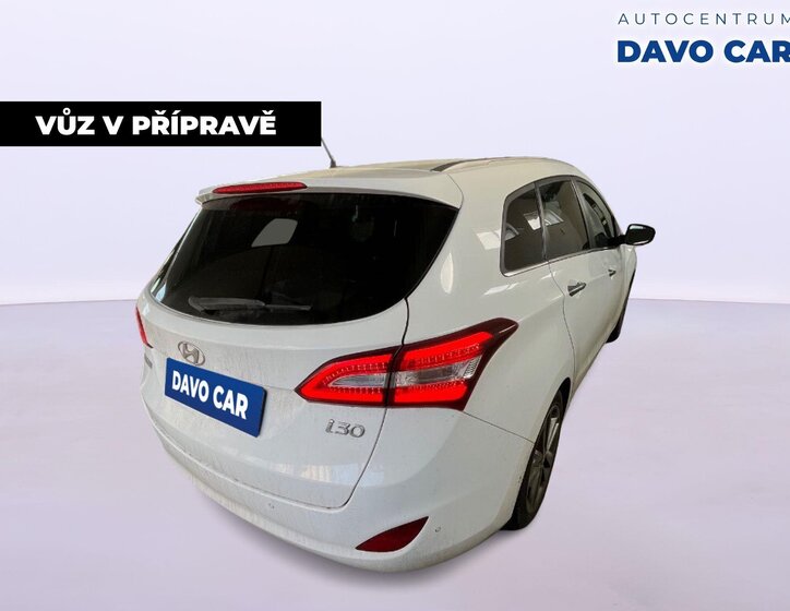 Hyundai i30 Kombi 1,6 l 99 kw