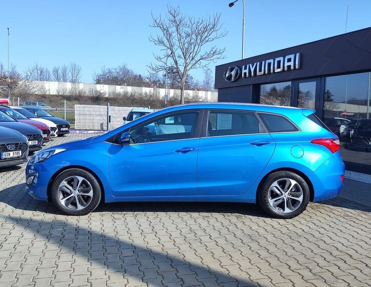 Hyundai i30 Kombi 1,6 l 81 kw