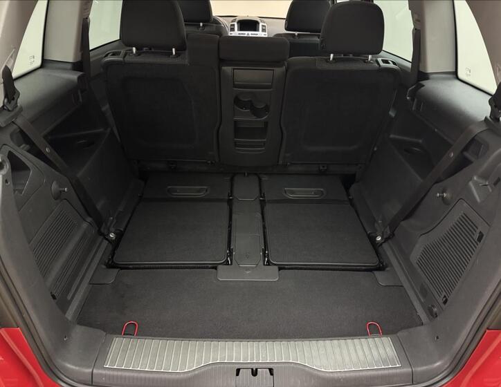 Opel Zafira 39