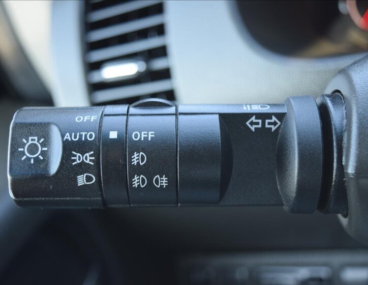 Nissan Navara Pick-up 3,0 l 170 kw