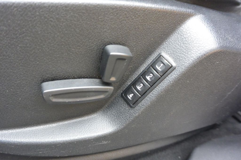 Ford S-MAX MPV 2,2 l 147 kw