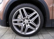 Mercedes-Benz GLB SUV / Terénní 2,0 l 225 kw