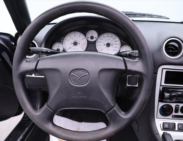 Mazda MX-5 Kabriolet 1,6 l 81 kw