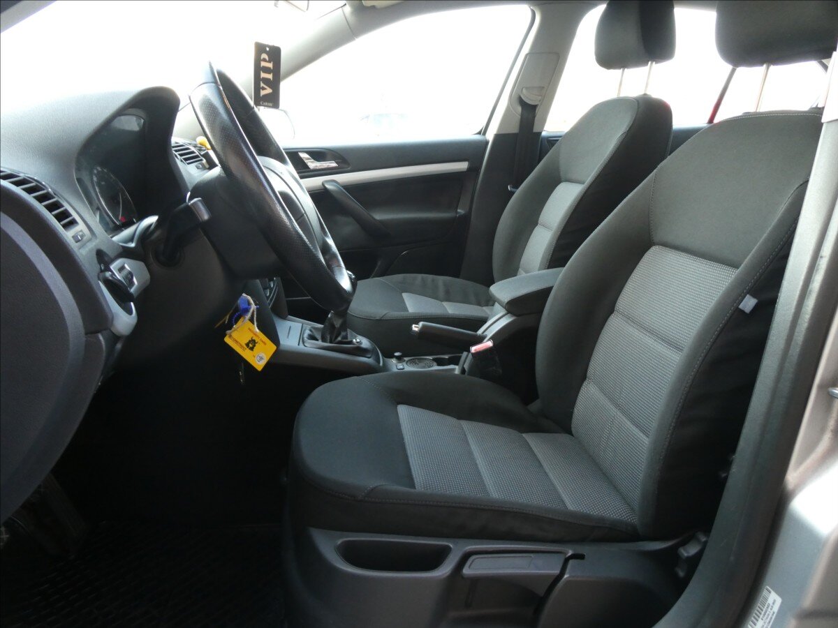 Škoda Octavia Sedan / Limuzína 1,6 l 85 kw