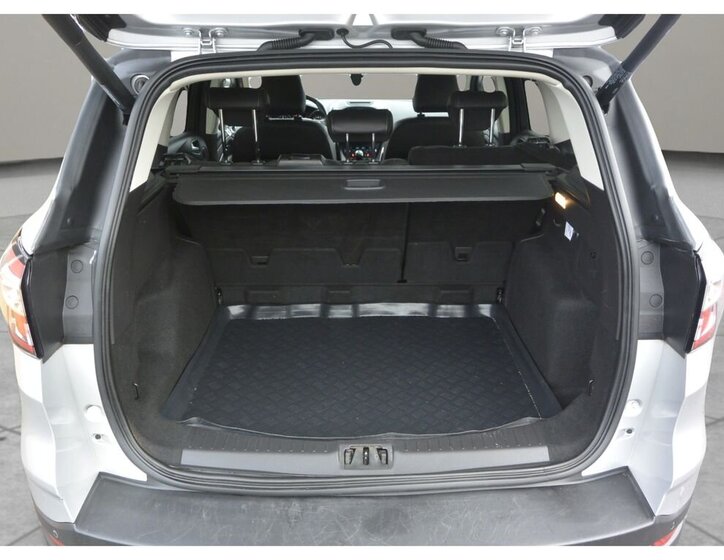 Ford Kuga SUV / Terénní 2,0 l 110 kw